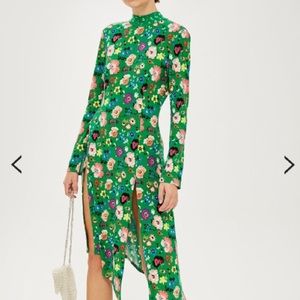 TOPSHOP Floral Chuck on Midi Dress